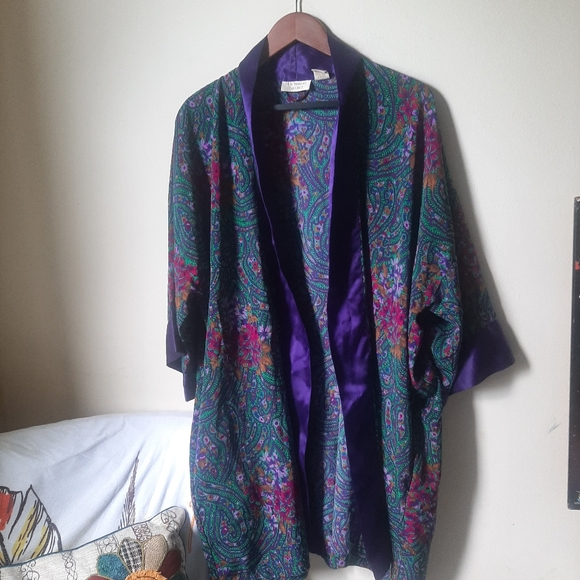 VTG Gold Victoria's Secret Floral Paisley Robe OSFAM - Picture 11 of 11